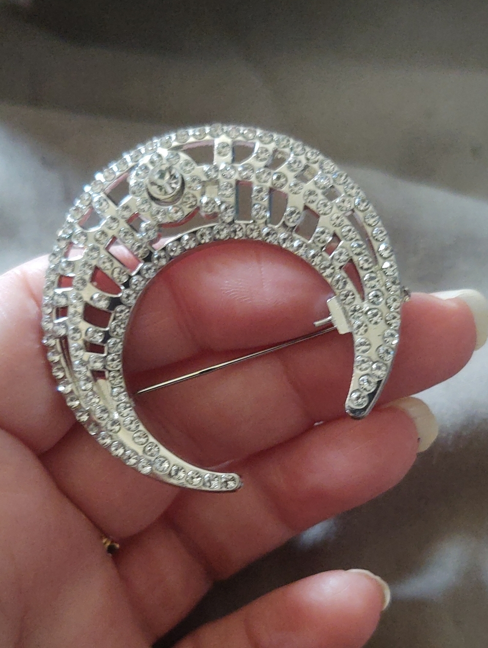 Crescent Moon Rhinestone Brooch - Picture 4 of 4